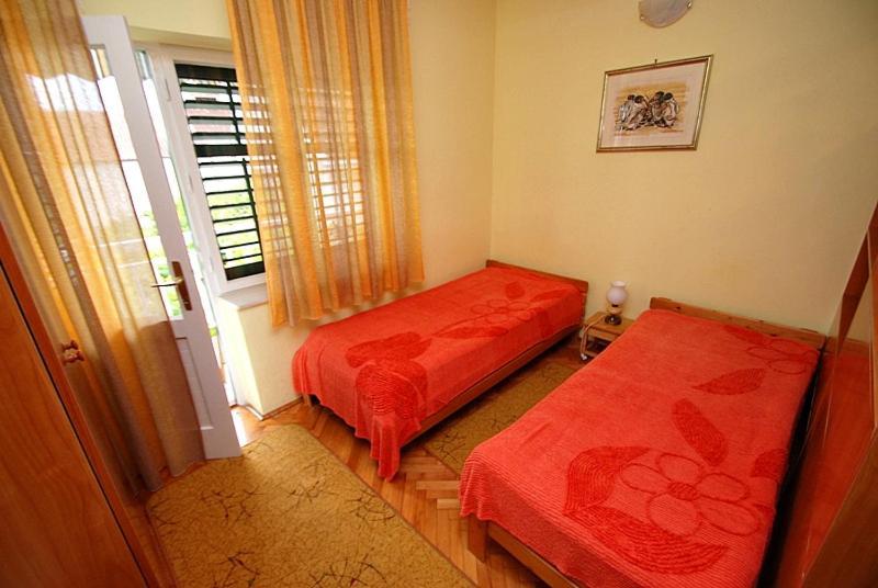 Apartments And Rooms By The Sea Zaostrog, Makarska - 2661 Exteriör bild